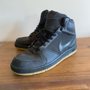 Nike Prestige IV black&gold size 13